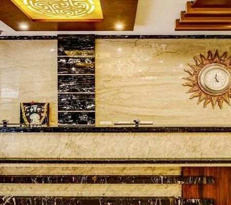 Hotel U.T.Elegance Bangalore Eksteriør bilde