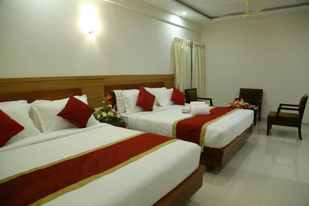 Hotel U.T.Elegance Bangalore Eksteriør bilde